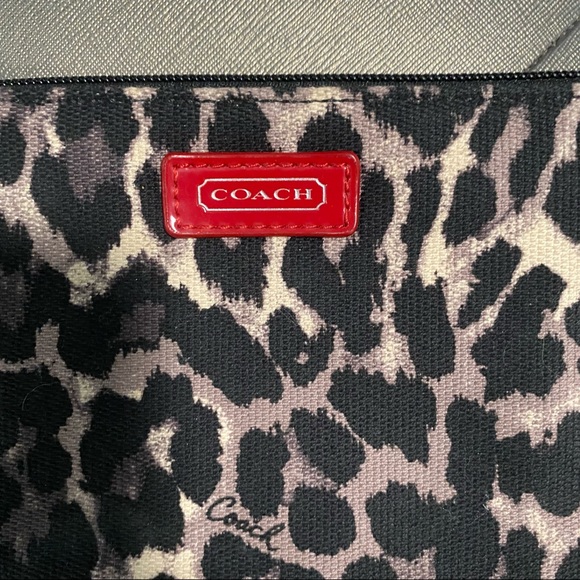 Coach Wristlet - Picture 2 of 9